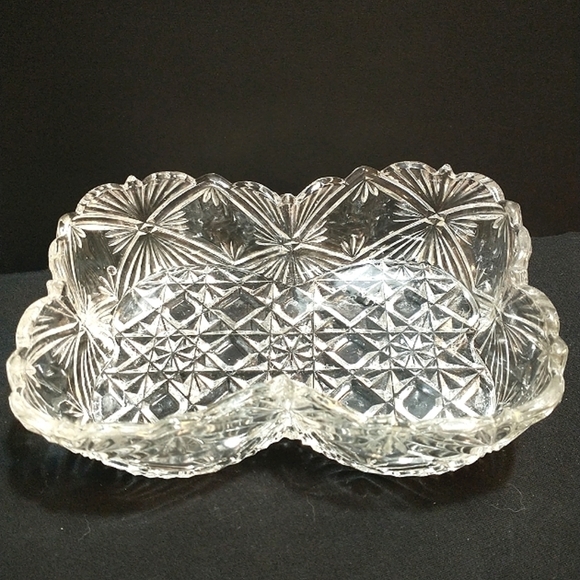 VTG Unique Clear Pressed Cut glass  Floral diamond starburst decorative Bowl - Picture 2 of 7